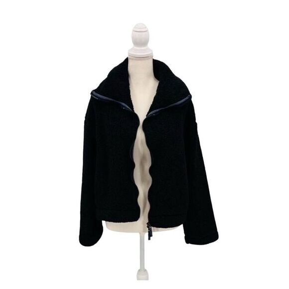 Free People FP Movement Jacket Black Hi Neck Fluffy Size XS - Picture 3 of 7